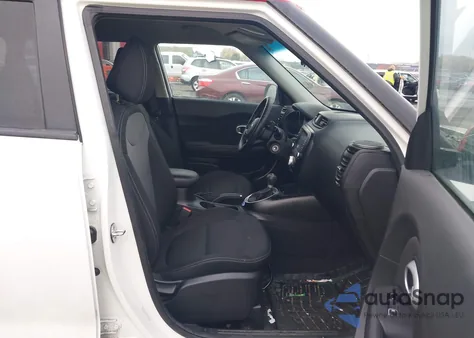 2018 Kia Soul + из США, поврежденный, VIN KNDJP3A5XJ7551976